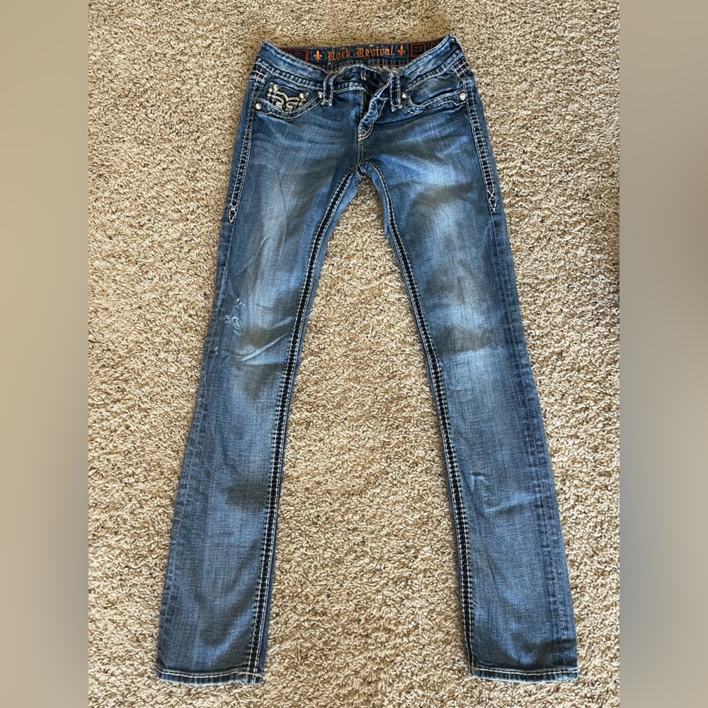 Great condition rock revival women’s size 27